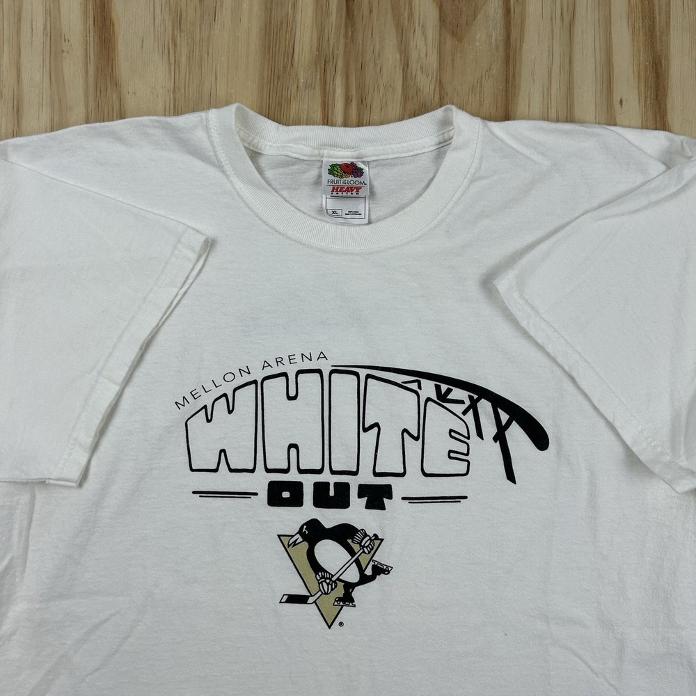 Y2K Pittsburgh Penguins Mellon Arena White Out Mens XL Hockey Graphic T-Shirt
